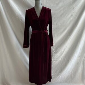 Oscar de la Renta Rich Red Velvet Wrap Dress